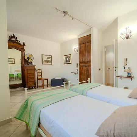 Hostly-il Gelsomino Di Barbara Donoratico